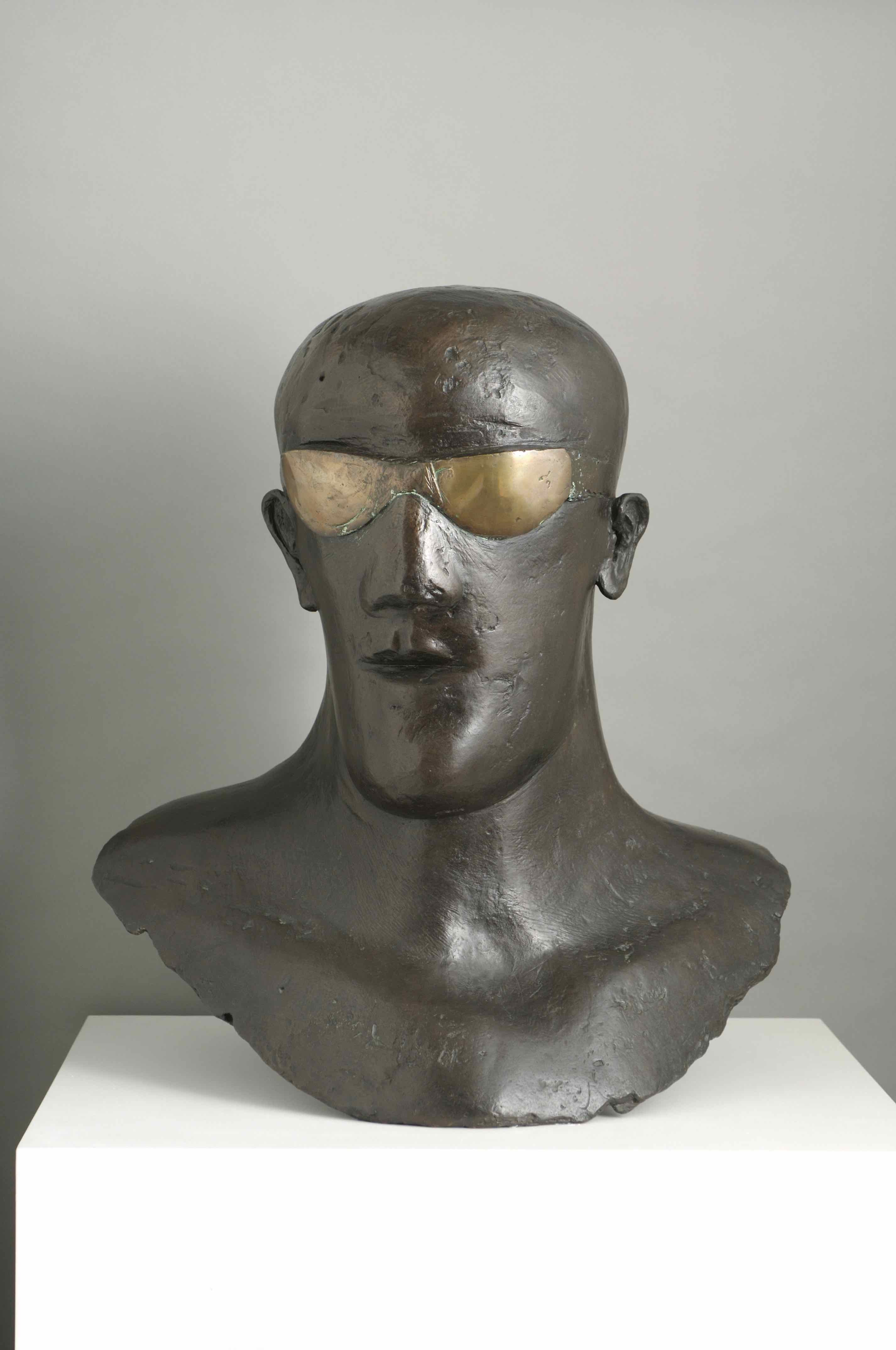 Elisabeth Frink-Goggle Head- © Frink Estate and Archive executors. Courtesy of The Ingram Collection, Image © JP Bland 2016. Fragility and Power at Abbot Hall Art Gallery, Kendal, Cumbria